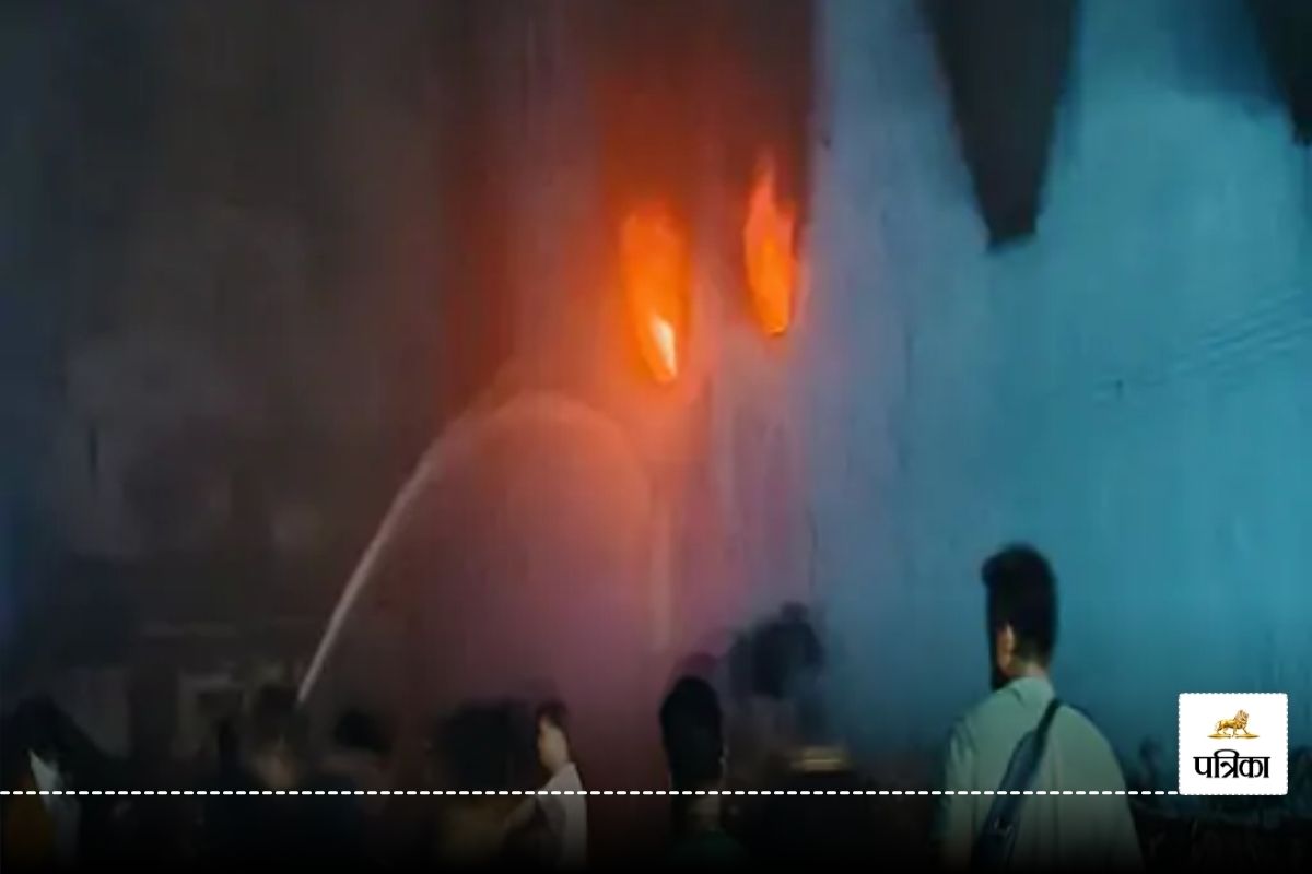 Fire News: बिलासपुर में फर्नीचर दुकान में लगी भीषण आग, 7 दुकानों को भी लिया चपेट में… मची खलबली
