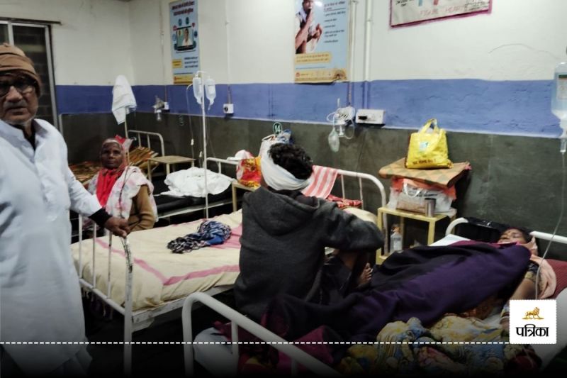 Dhamtari News: विधायक के गृह ग्राम में 25 लोग हुए बीमार, अचानक होने लगी उल्टियां फिर… जानें वजह?