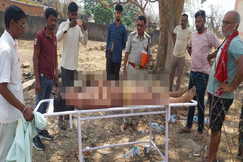 Big incident: नदी में रेत खोदकर छोड़े गए गड्ढे में भरा था पानी, परिवार समेत कुदरगढ़ जा रहे अंबिकापुर के युवक की डूबकर मौत