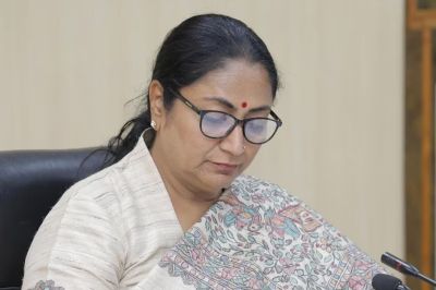 EWS Certificate Ban in Delhi: सीएम रेखा गुप्ता के एक्‍शन पर AAP नेता का दावा, दिल्ली में नहीं बनेंगे EWS सर्टिफिकेट