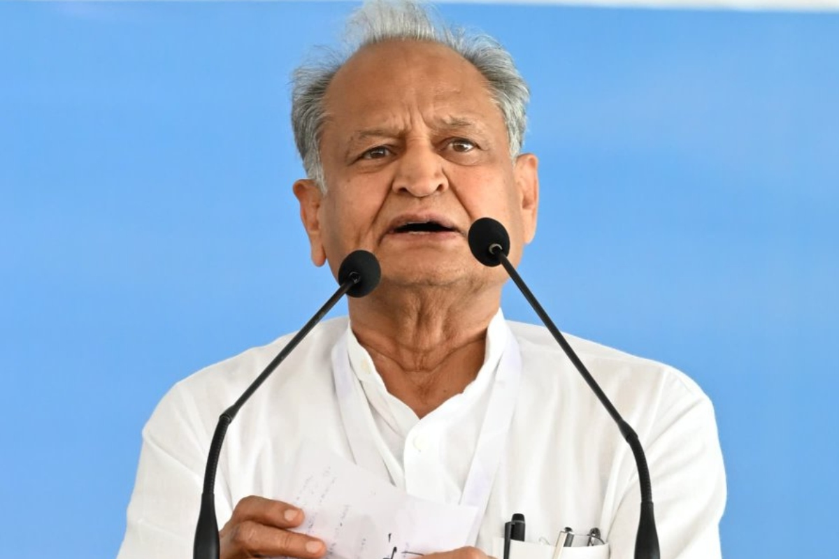 Rajasthan: बीजेपी ने मनाया संविधान हत्या दिवस, भड़के अशोक गहलोत; बोले- आज देश
में ‘अघोषित आपातकाल’