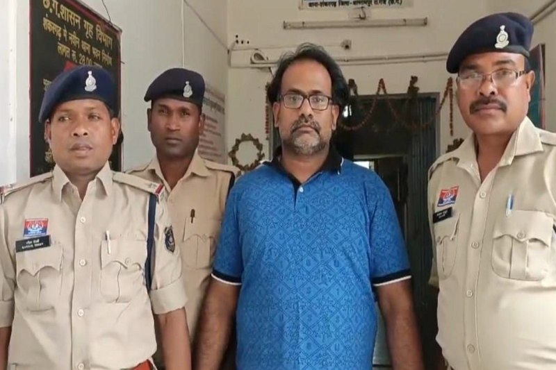 Fraud from foreign: ओमान से भारत लौटे ठगी के आरोपी को कोच्चि एयरपोर्ट पर दबोचा, जारी हुआ था लुकआउट सर्कुलर