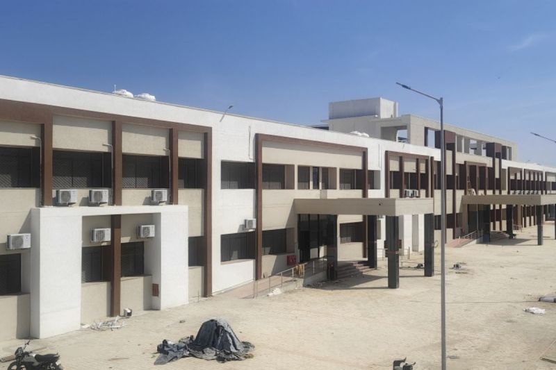 Government-District-Hospital-Lalsot