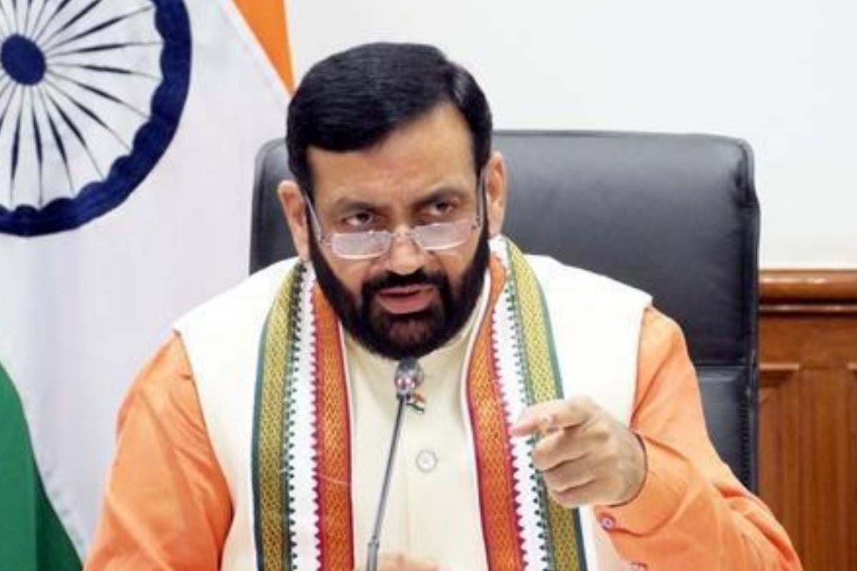 Haryana: हरियाणा सरकार का बड़ा एक्‍शन, गुरुग्राम में 6500 मकानों पर लटकी तलवार,
हाईकोर्ट ने मांगी रिपोर्ट