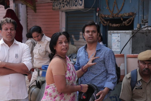 बेकाबू कार हादसे में अब तक तीन लोगों की मौत हो चुकी है। जबकि 6 घायलों में से तीन को एसएमएस अस्पताल से डिस्चार्ज कर दिया गया है। तीन घायलों की हालत गंभीर बताई जा रही है। 
