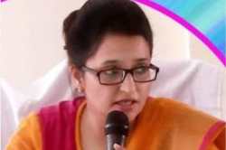 यूपी में मदरसे से प्रेम दो अधिकारियों को पड़ा भारी, इस लेडी DM के एक्शन से मचा
हड़कंप - image