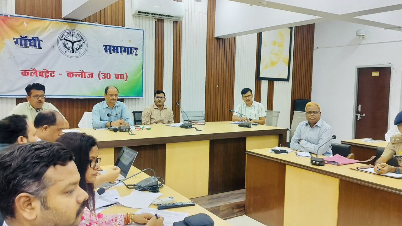 नवागत डीएम ने आइजीआरएस मामले में तीन एसडीएम की ली क्लास, शिकायतकर्ताओं से नहीं
किया गया संपर्क