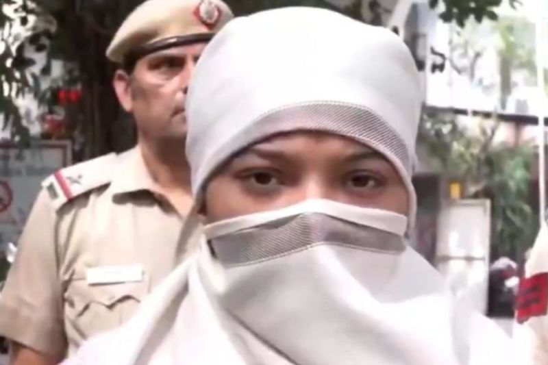 Lady don Zikra: कुणाल को मैंने नहीं मारा, मुझे नाजायज...पुलिस गिरफ्त में आते ही खुद को बेगुनाह बताने लगी लेडी डॉन जिकरा