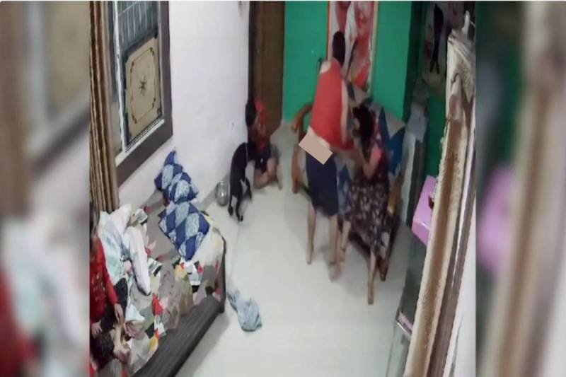 Husband slapped his wife