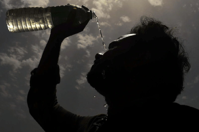 heatwave in central and north India due Due to active cyclonic system in the Bay of Bengal