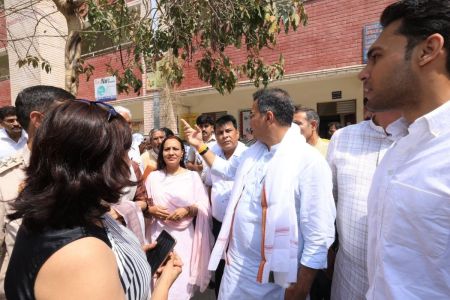 Pravesh Verma: ‘आप' सरकार के टेंडरों की होगी विजिलेंस जांच, पीडब्‍ल्यूडी मंत्री प्रवेश वर्मा का ऐलान