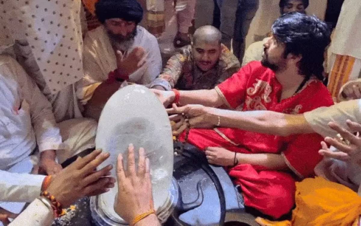 Pandit Dhirendra Shastri
