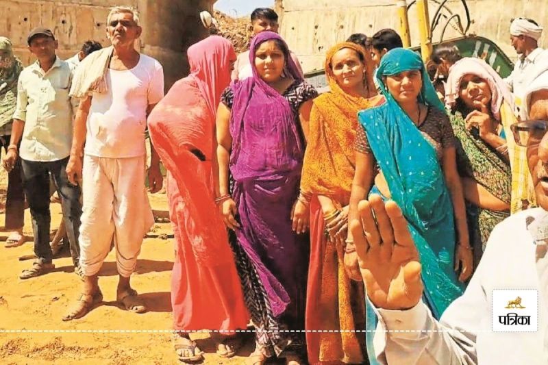 Dungarpur to Banswara Railway Line Work Suddenly Stopped Villagers gave Warning