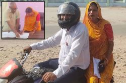 Jhunjhunu News: प्रधान का कार्यभार ग्रहण करने पति के साथ बाइक से पहुंची सरला,
अफसर-कर्मचारियों को दी चेतावनी - image