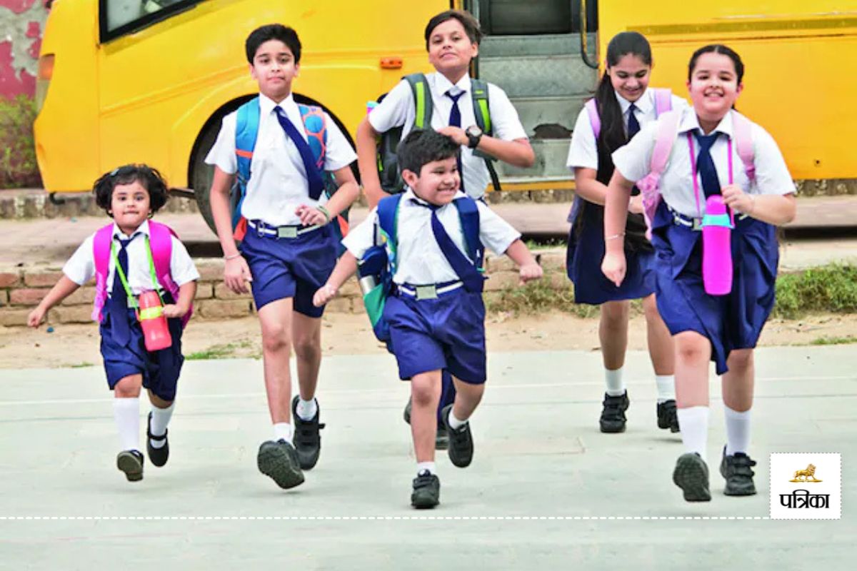 School Holiday 2025: मध्य प्रदेश में 45 दिन तो दिल्ली में इतने दिनों की होगी
गर्मी की छुट्टी, जानिए अपने राज्य के स्कूलों का हाल 