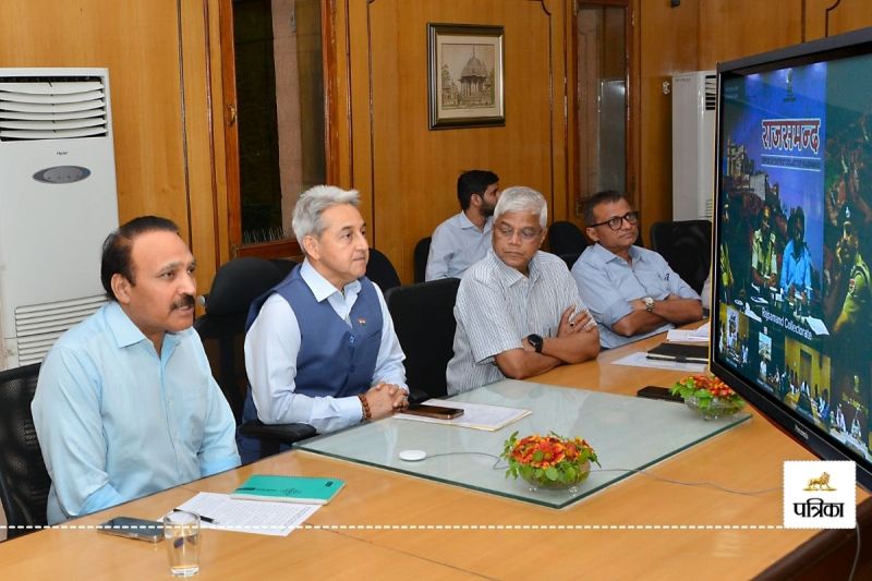 Rajasthan Chief Secretary Sudhansh Pant called a Meeting Late Night All District Collectors and SPs Gave Instructions