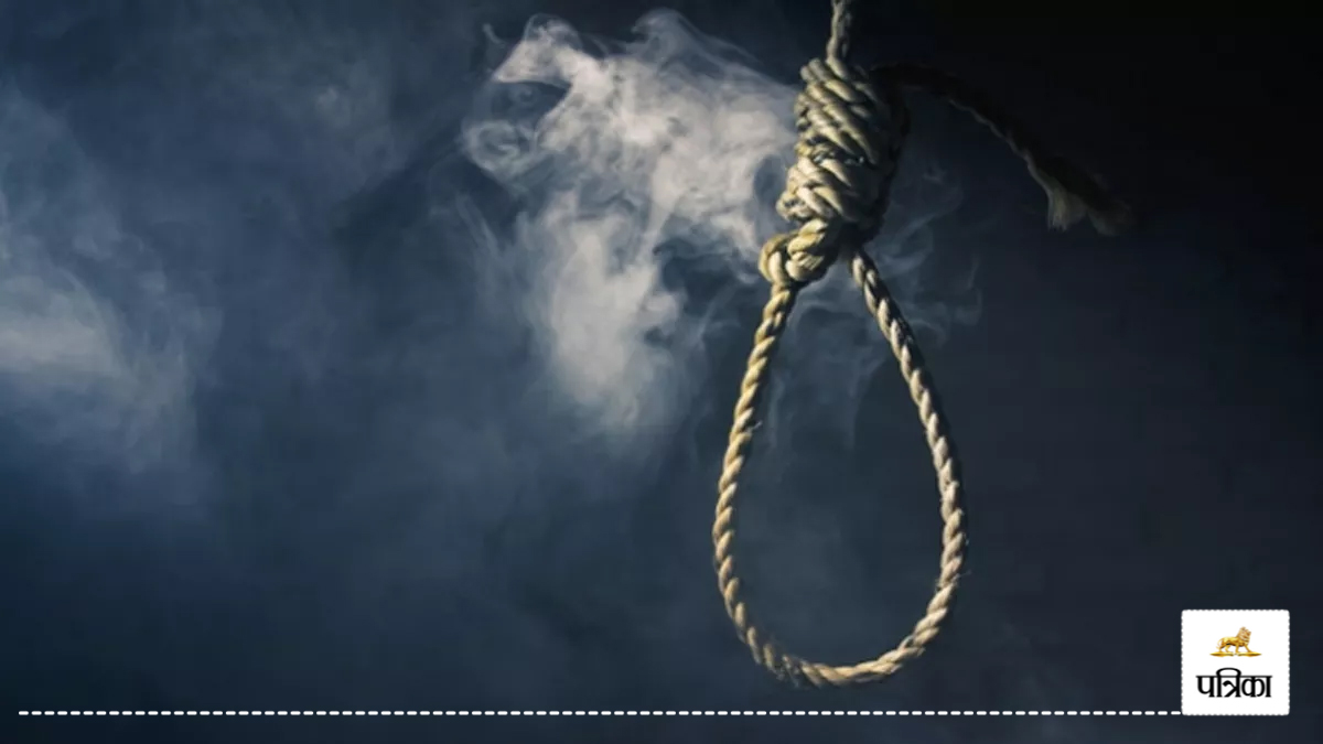 Tired of wife torture young man committed suicide in Amroha