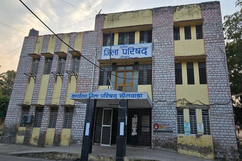 Sarpanch Raj is no longer in 24 Gram Panchayats, the government has removed Sarpanchs and Ward Panchs