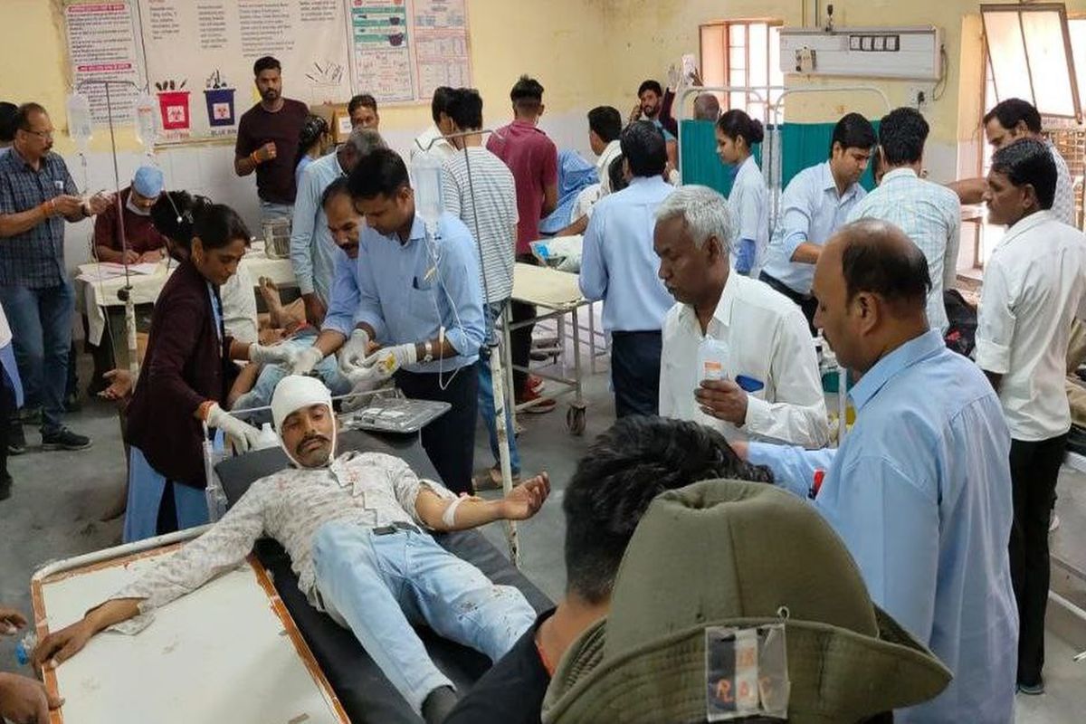 ठीकरदा में एक ही समाज के दो गुटों में हुए खूनी संघर्ष में 11 जने घायल