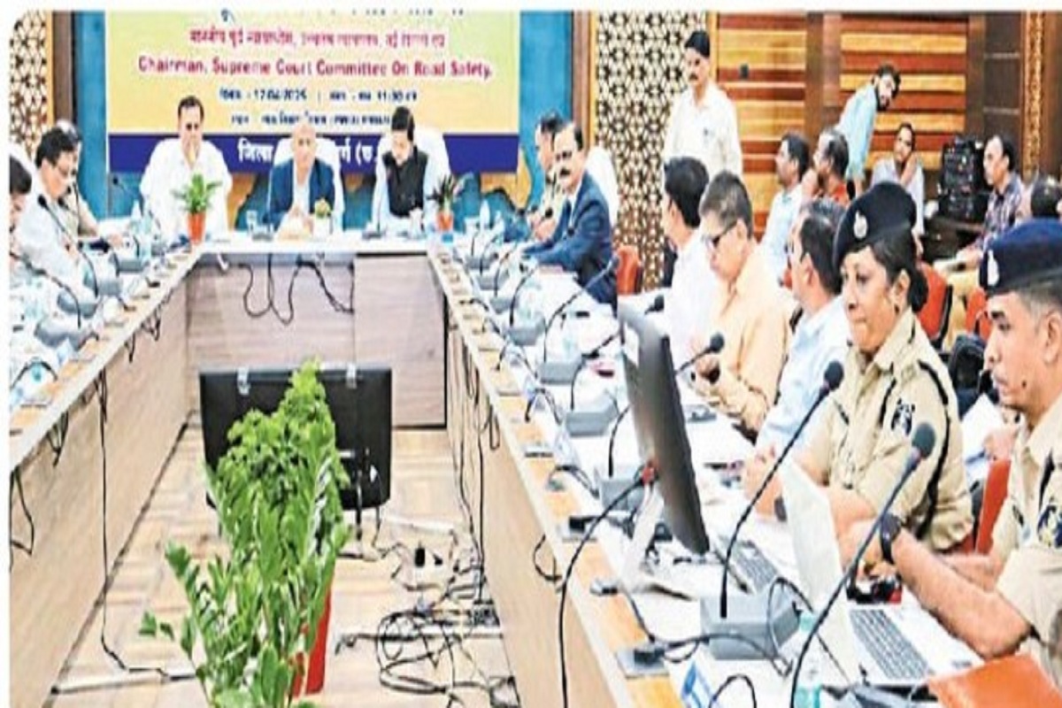 CG News: हादसों पर लगाम लगाने पुलिस ने कसी कमर, वाहनों के बीमा लाइसेंस की होगी जांच