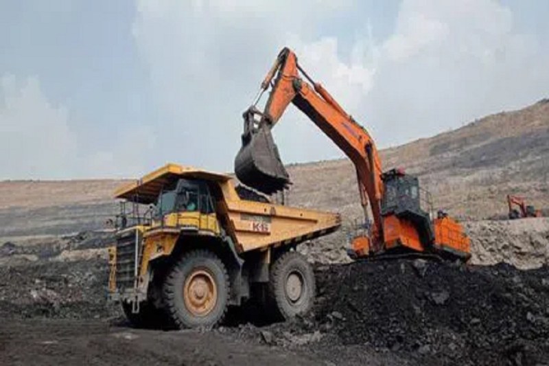 CG News: लक्ष्य से 39 मिलियन टन कम हुआ कोयला उत्पादन, खनन में पिछड़ी एसईसीएल