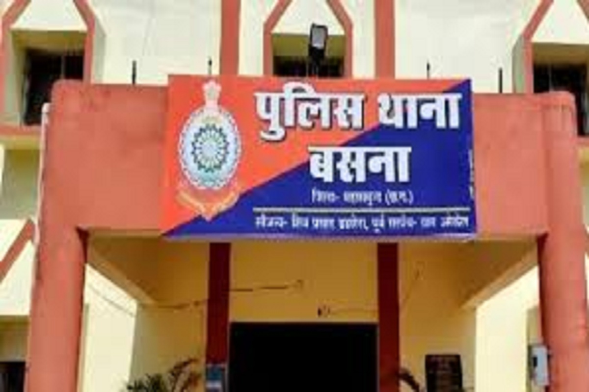 CG Crime: बिस्तर में मिली खून से सनी युवक की लाश, पिता को हिरासत में लेकर पूछताछ
शुरू