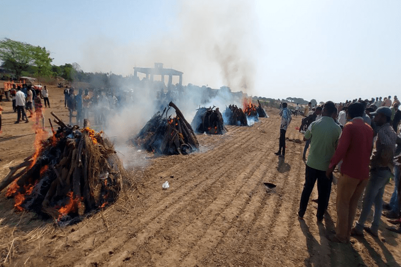 8 Pyres Lit Together