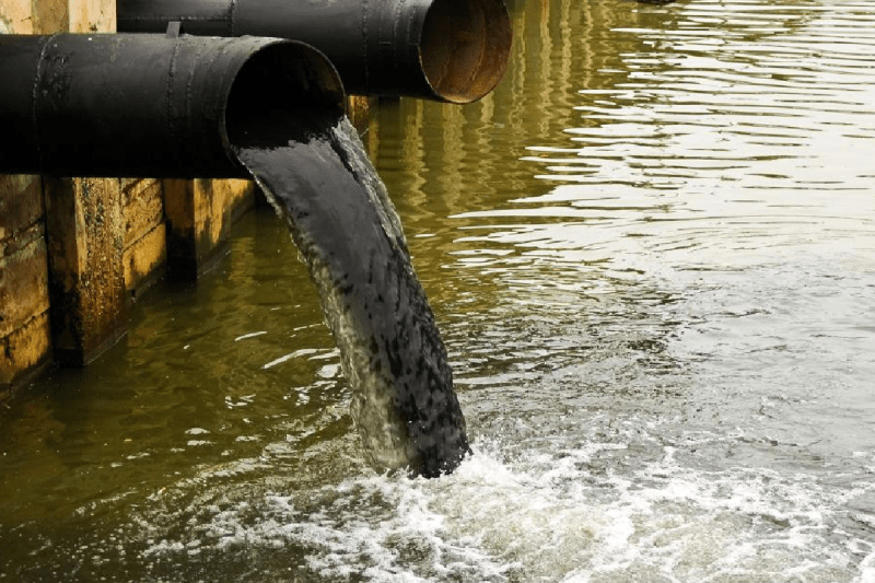 Coca Cola Private Limited factory located in industrial area Pilukhedi of rajgarh releasing poisonous water into water resources