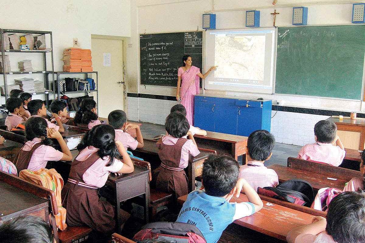 आपकी बात…क्या देश की शिक्षा प्रणाली युवाओं को रोजगार के लिए तैयार कर पा रही है?