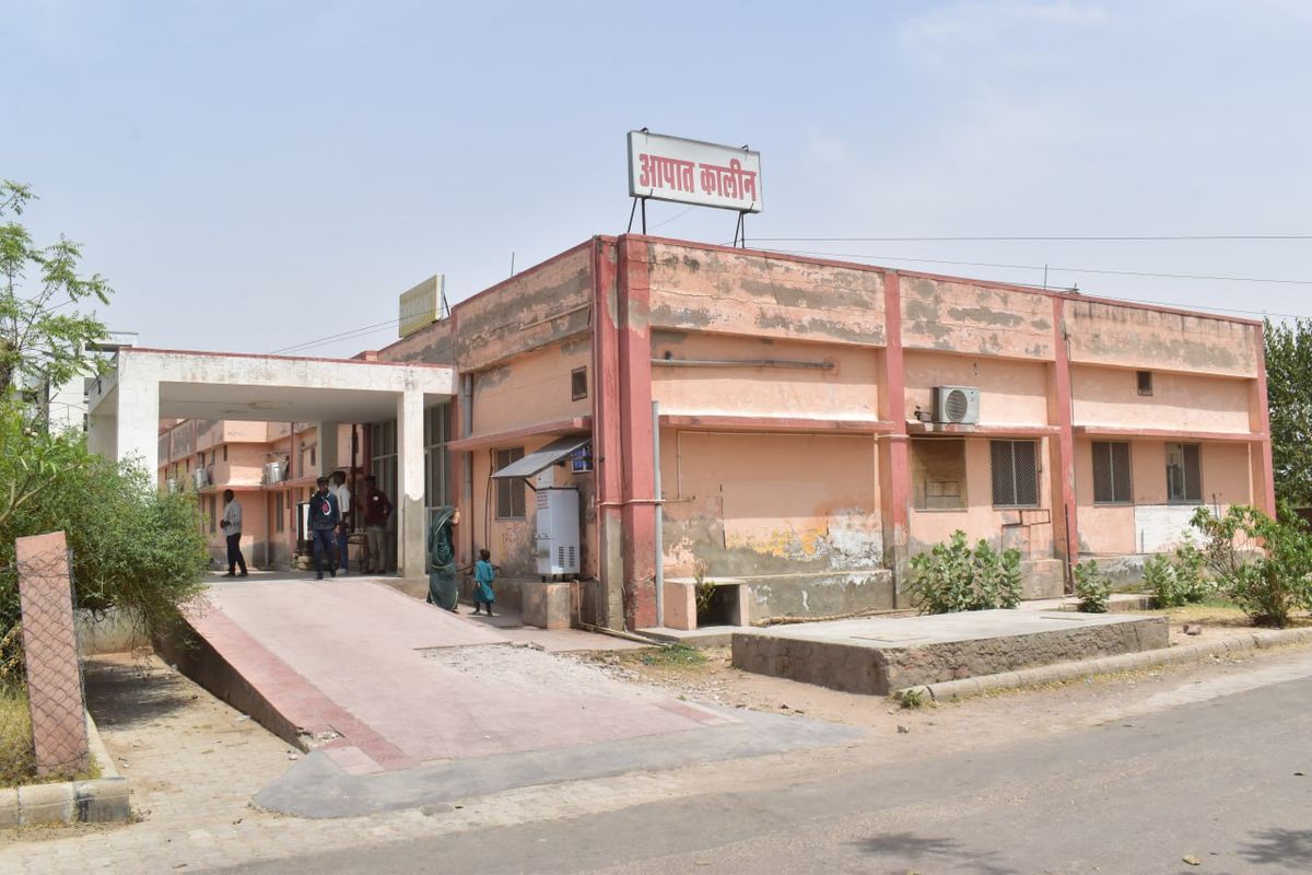 ट्रोमा सेंटर को बना दिया इमरजेंसी, यहां भी पूरी सुविधा नहीं