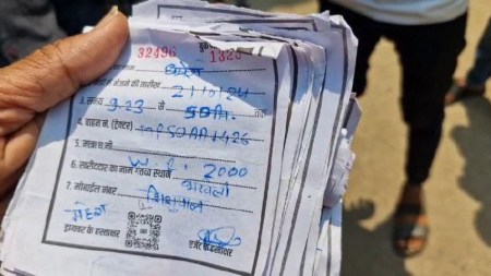 अवैध रेत कारोबार में जुड़ा था आरोपी का नाम, उस समय पुलिस की जांच में भी सामने आया था मामला - बिना स्वीकृत घाट से गेट पास जारी कर करोड़ों रुपए की अवैध वसूली