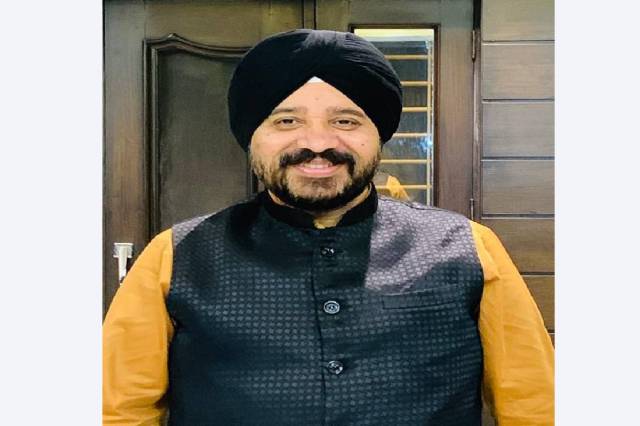 narendra saluja