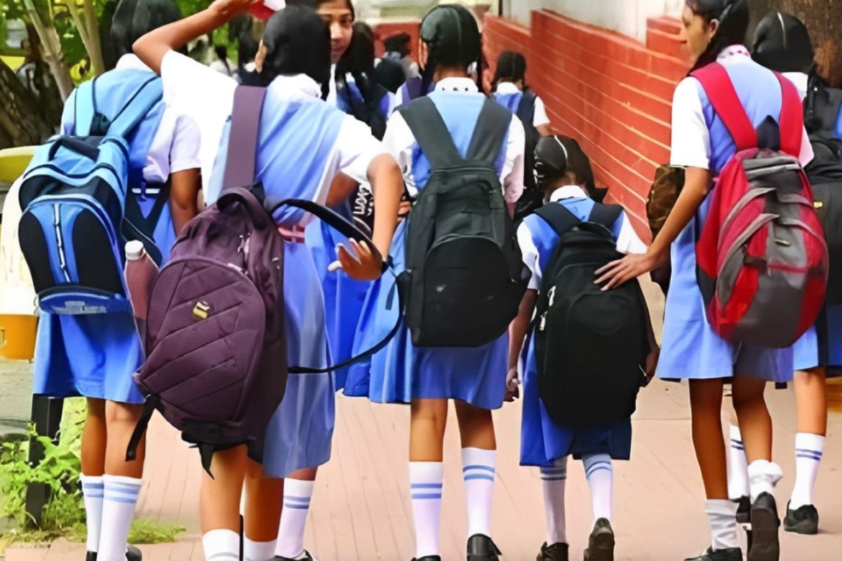 School Holiday: ग्रीष्मकालीन अवकाश में इन छात्रों के लिए लगेगा समर कैंप,
बुनियादी दक्षताओं के लिए किया जाएगा तैयार