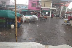 Weather: मौसम का बदला मिजाज, अंचल में झमाझम बारिश के साथ गिरे ओले - image