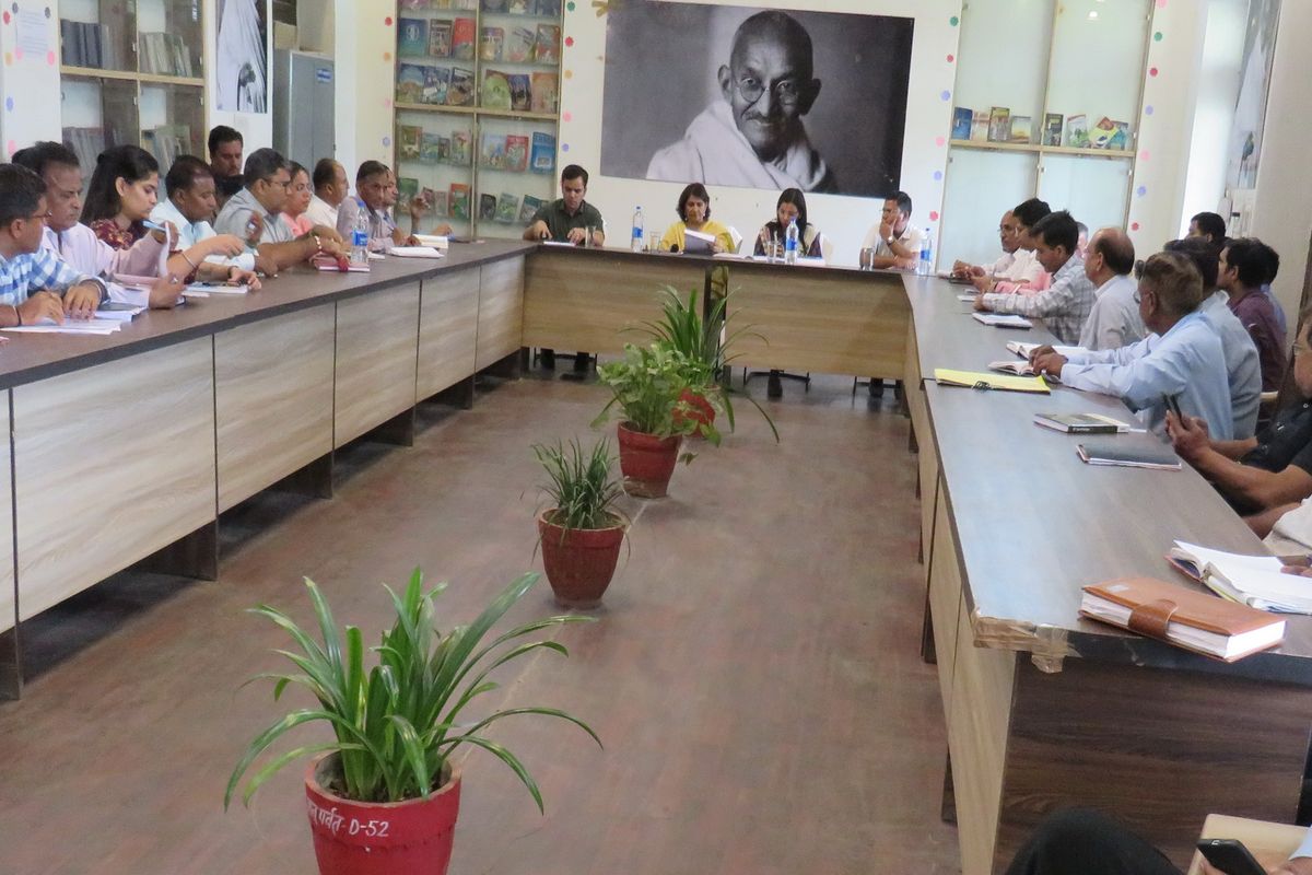 राज्यपाल ग्रीष्मकालीन प्रवास पर माउंट आबू आएंगे, प्रशासन तैयारियों में जुटा,
पढ़ें रिपोर्ट…
