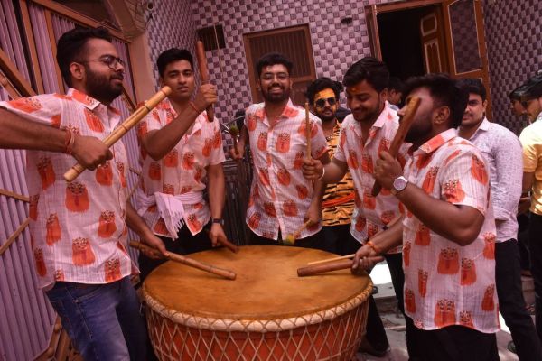 Lord Narasimha appeared after tearing the pillar, killed Hiranyakashyap, echoed cheers