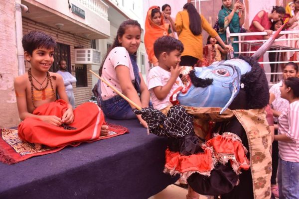 Lord Narasimha appeared after tearing the pillar, killed Hiranyakashyap, echoed cheers