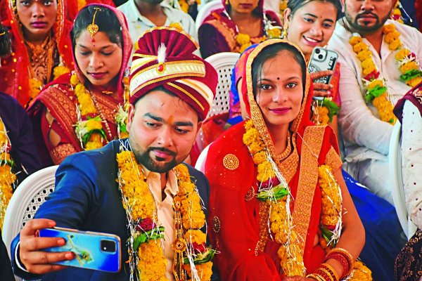 Mass marriage in Chhindwara