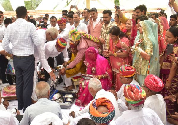 Myra of 21 crore 11 thousand