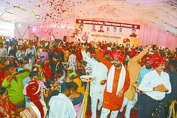 Mass marriage in Chhindwara