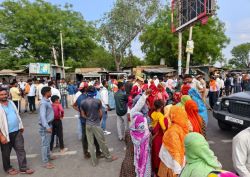 पालिका क्षेत्र में पेयजल के लिए मच रही त्राहि-त्राहि, लोगों के सूख रहे हलक - image