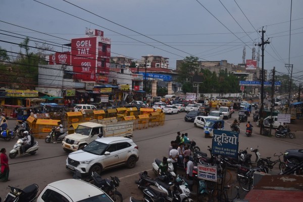 CG Monsoon 2025: 10 जिलों में तेज बारिश का ऑरेंज अलर्ट जारी! गरज-चमक के साथ बरसेंगे बादल, पढ़े मौसम रिपोर्ट
