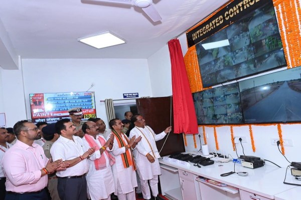 CCTV कैमरा नेटवर्क, उन्नत पुलिस कंट्रोल रूम और प्रेस क्लब के नवनिर्मित भवन का CM साय ने किया लोकार्पण, देखें तस्वीरें