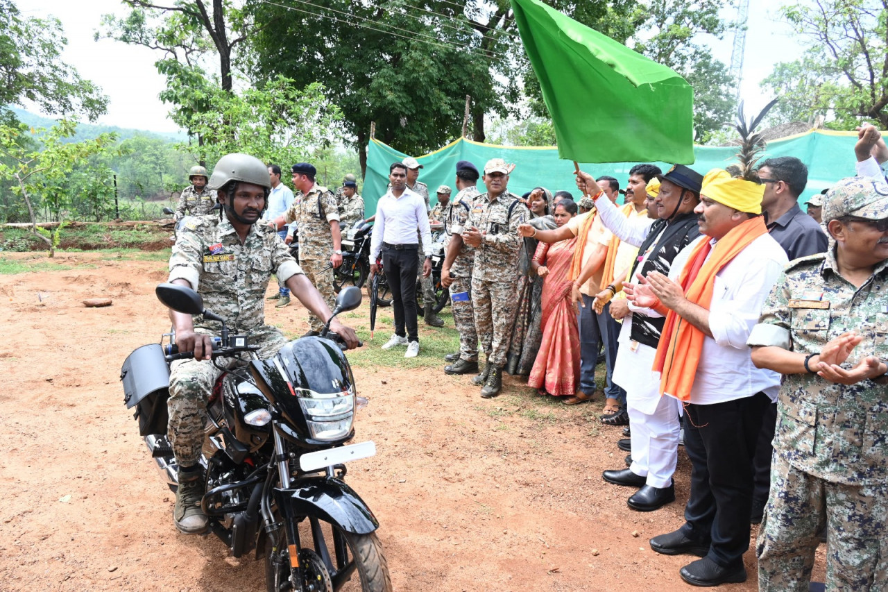 CG News: जवानों के बुलंद हौसलों से मिटेगा नक्सलवाद का कलंक: CM विष्णु देव साय