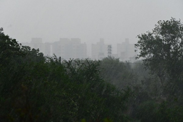 CG Monsoon 2025: 13 दिन पहले ही बस्तर पहुंचा मानसून, बारिश का ऑरेंज-यलो अलर्ट जारी… देखें Photos