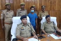 Bahraich News: बेटी के घर पहुंच कर प्रेमी ने प्रेमिका की कर दी हत्या, खुलासा हुआ
तो सन्न रह गई पुलिस - image