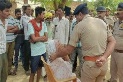 Pratapgarh News: बुलडोजर चलते ही युवक की गोली मारकर हत्या, महिला घायल गांव में
फैली सनसनी - image