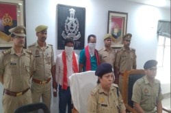 Balrampur: मुख्यमंत्री युवा उद्यमी योजना में बड़ा फर्जीवाड़ा इंडियन बैंक का
मैनेजर गिरफ्तार, 9 लाख के लोन में डकार गया 8 लाख - image