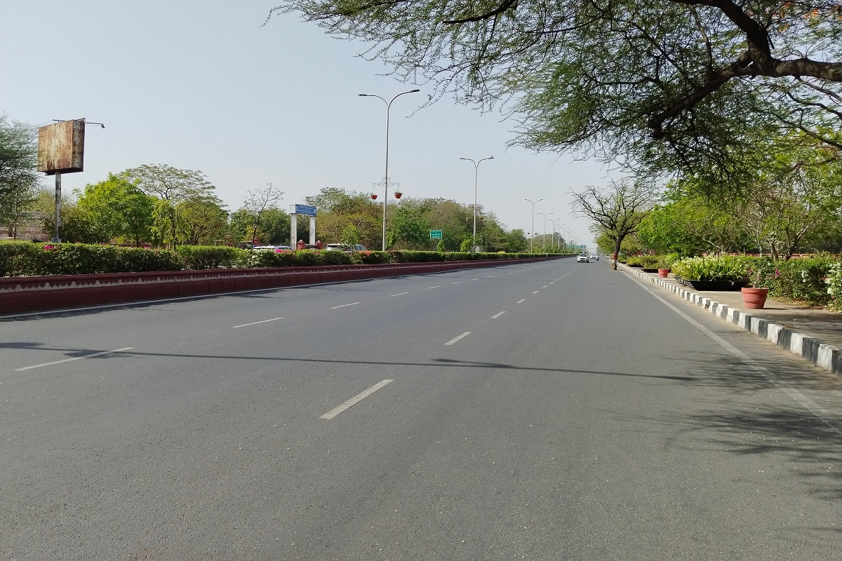 Rajasthan Weather : जयपुर में मौसम का मिजाज गर्म, तेज धूप से बढ़ रहा गर्मी का
जोर