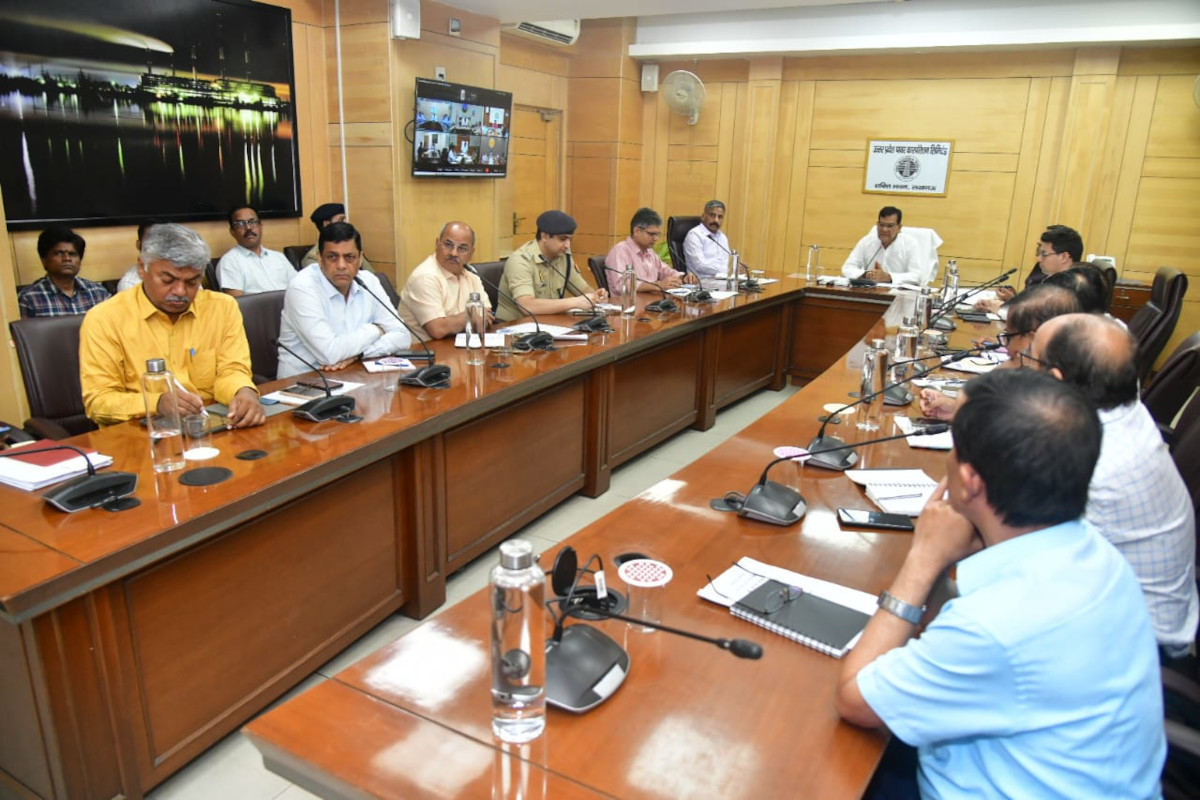 फोटो सोर्स : पत्रिका : ऊर्जा मंत्री ए.के. शर्मा ने विद्युत आपूर्ति में सुधार के लिए दिए सख्त निर्देश